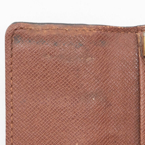 Authentic Louis Vuitton Monogram Multicles 4 Key Holder 2006 France - Picture 6 of 16